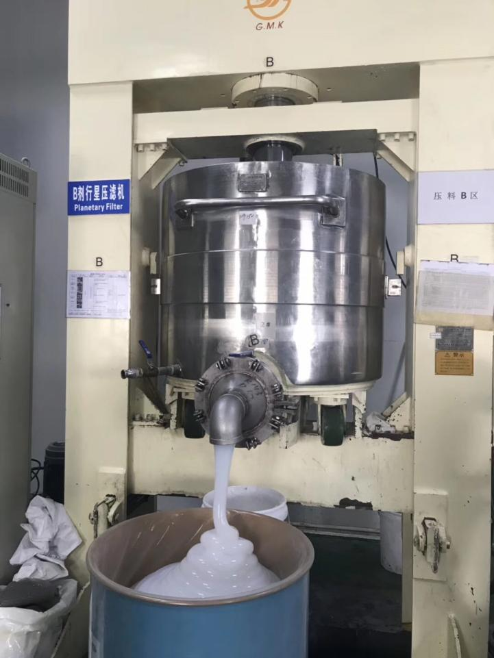 模壓模具硅膠制品有什么優(yōu)點(diǎn)？