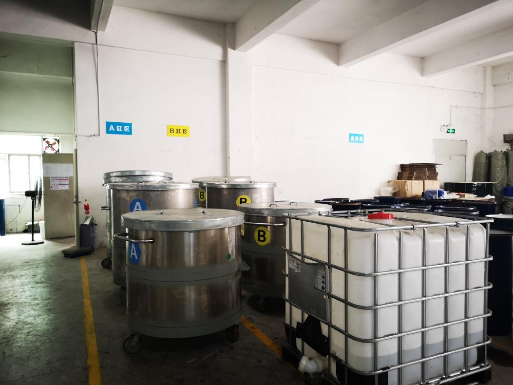 模具硅膠原料和制品儲存需留意的事項有哪些 ？